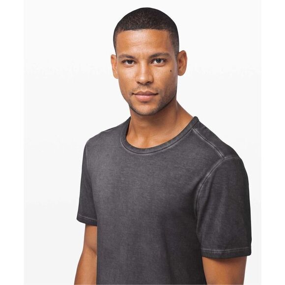 ✨Lululemon 5 Year Basic Mens Tee Sun Wash✨ - Picture 3 of 8